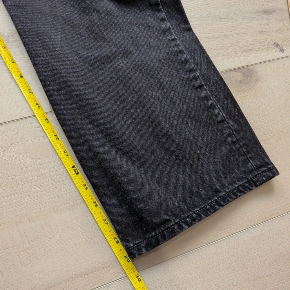 Levis no holes